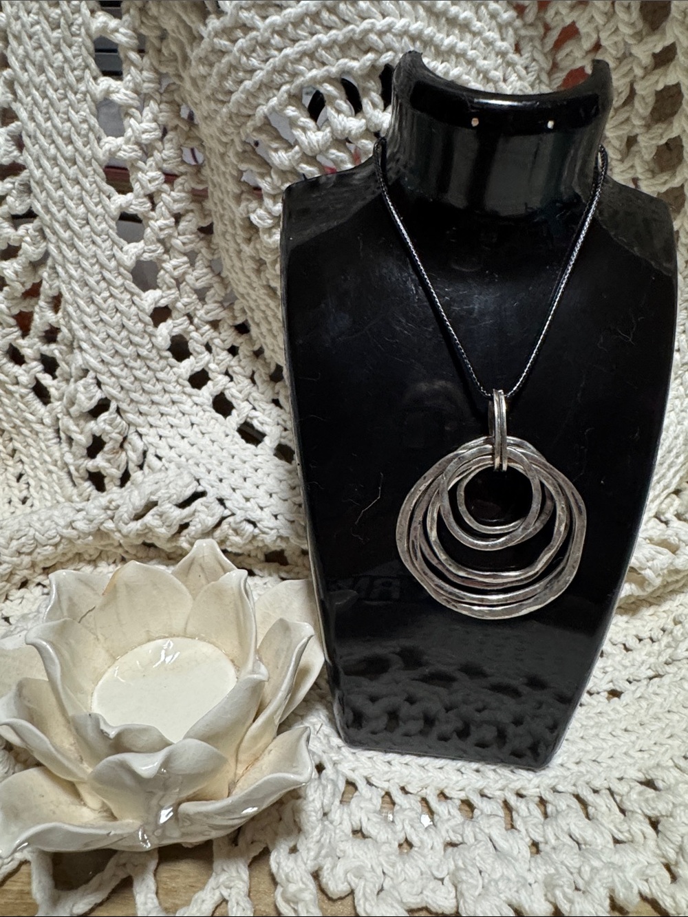 Silver Multi-Ring Pendant Necklace - Elegant Women’s Jewelry